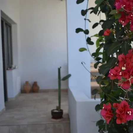Blackbeard's House - Crete *